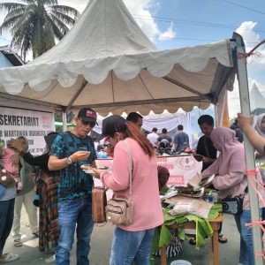 DPD SWI Berau Ikut Serta Meriahkan Acara Manutung Jukut atau Pesta Bakar Ikan